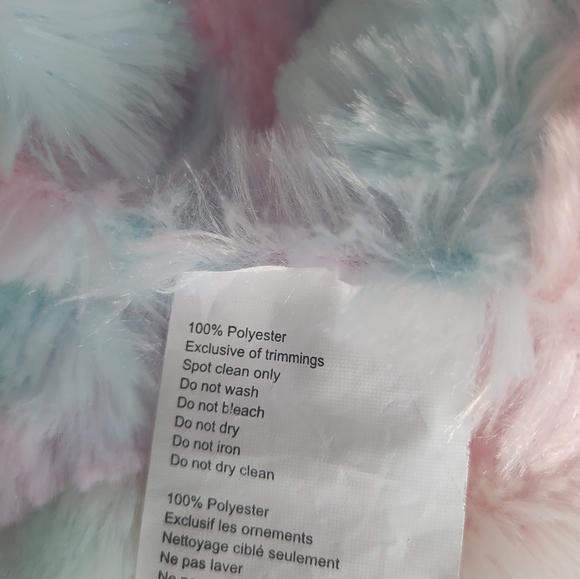 Costume - Picture 6 of 9